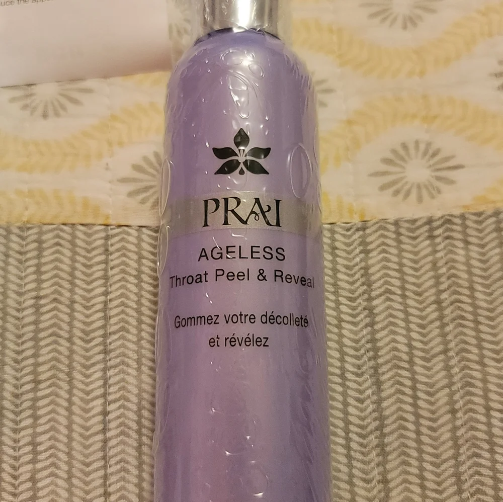 🆕️ Prai Ageless Throat Kit (4 pieces)